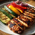 Gegrillte Hähnchenbrust mit Gemüse